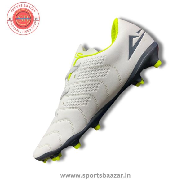 Puks Bexter Men’s Football Shoes – Classic White FG Soccer Boots