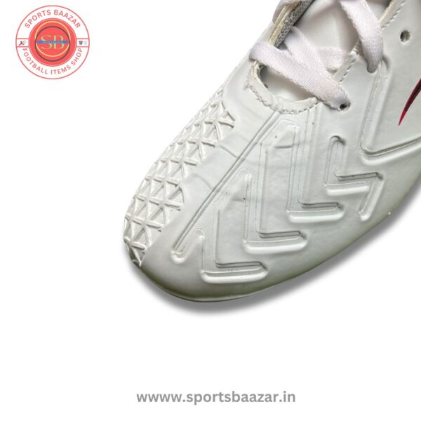 Puks White Football Boots – High-Traction TPU Sole for Enhanced Grip